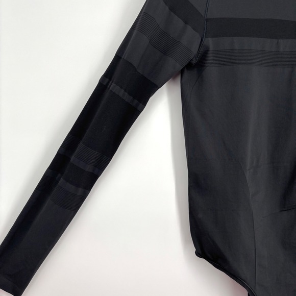 Lululemon Glow and Gleam Bodysuit Sz 6 Black Long Sleeve Seamless Ribbed Striped - Picture 7 of 15
